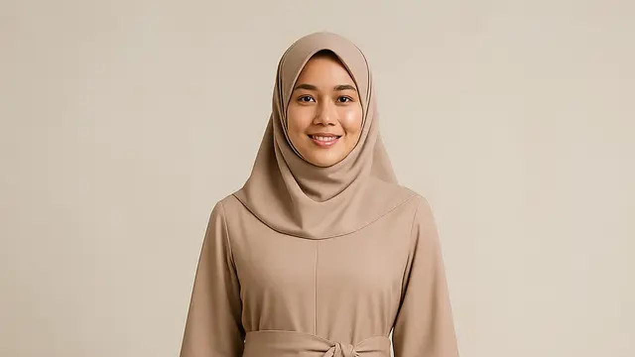 10 Model Gamis Wanita Sederhana yang Syari Tapi Tetap Elegan, Cocok untuk yang Aktif di 2025