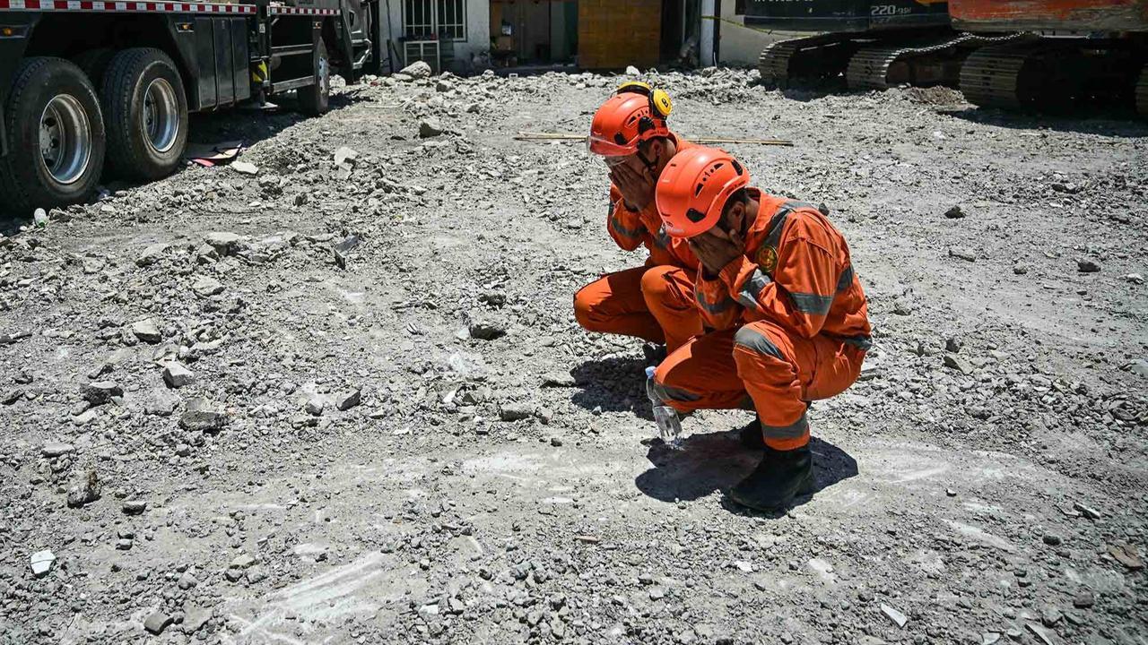 FOTO: Basarnas Resmi Tutup Operasi Pencarian Korban Ambruknya Musala Ponpes Al Khoziny,  67 Meninggal, 104 Selamat