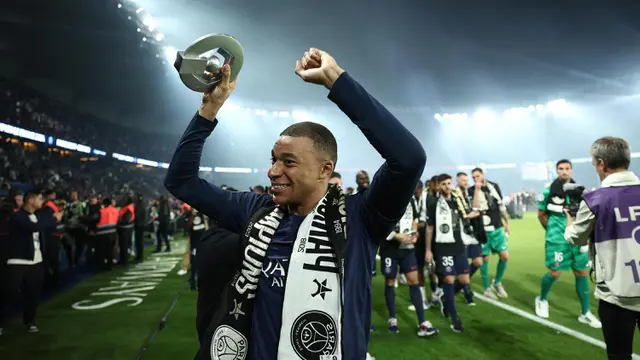 PSG Rayakan Gelar Juara Ligue 1 ke-12 dan Ketiga Secara Beruntun