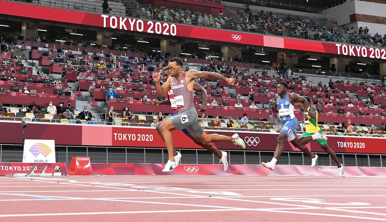 Catatan waktu De Grasse juga menjadi rekor nasional nomor 200 meter Kanada, yaitu 19,68 detik. Selain itu, dirinya juga tercatat sebagai sprinter tercepat kedelapan di dunia. (Foto: AFP/Jewel Samad)