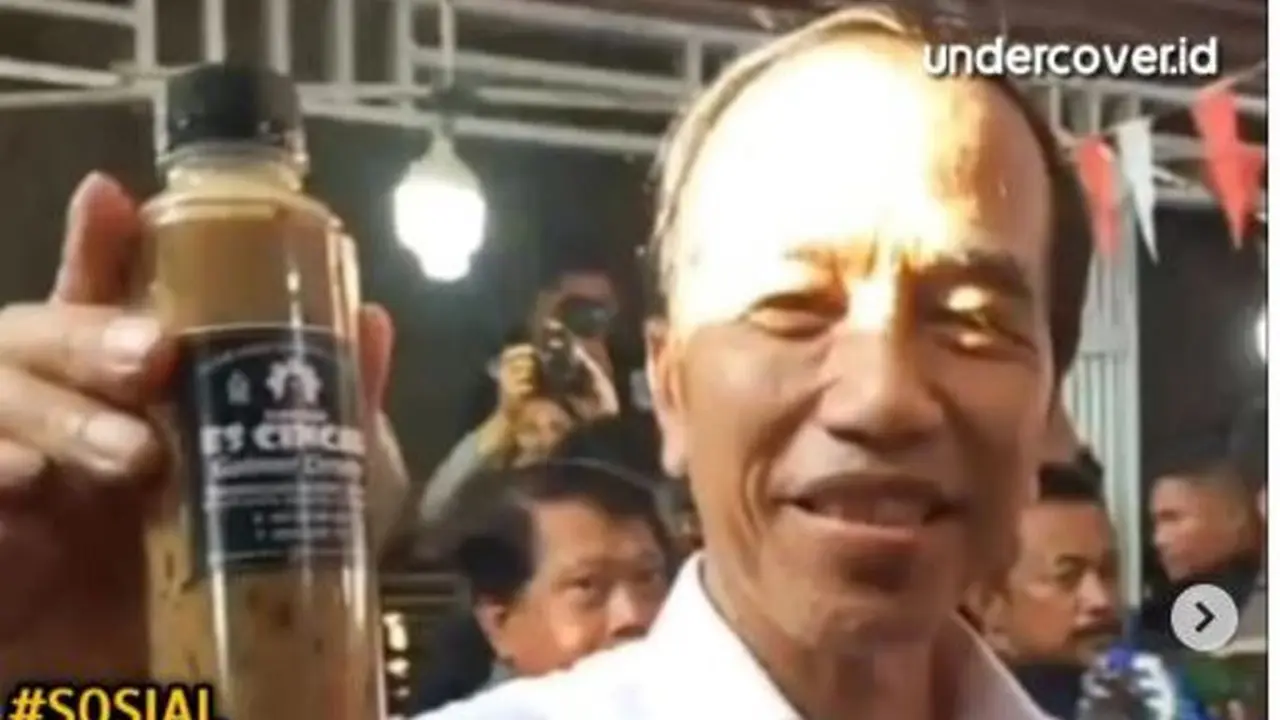 Viral Emak-Emak di Pasar Sukses Paksa Jokowi Promosikan Es Cincau Dagangannya
