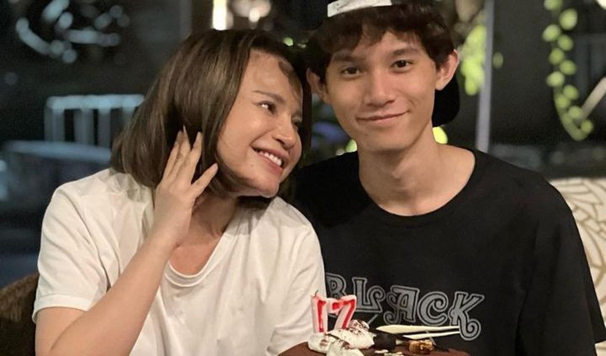 Sejumlah rekan artis menyampaikan selamat ulang tahun buat Rizky Langit Ramadhan.<br>