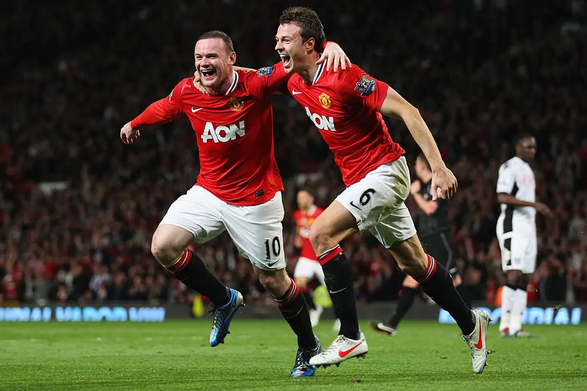 Wayne Rooney & Jonny Evans