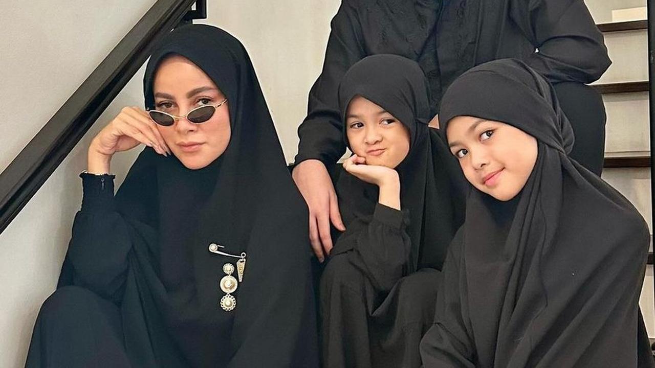 Tak Terima Anak dan Ayahnya Dihina, Olla Ramlan Laporkan Buzzer ke Polisi