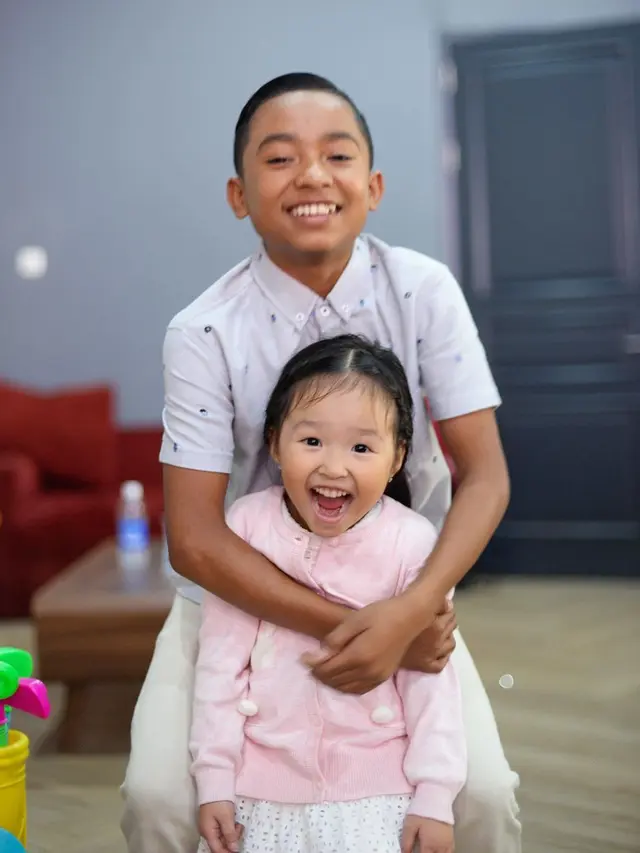 Momen Kedekatan Thalia Onsu dan Betrand Peto (sumber: instagram/@ruben_onsu)