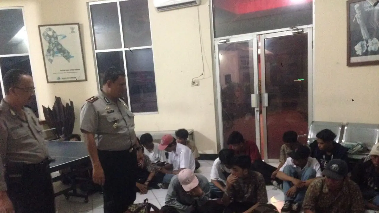 Pelajar tawuran