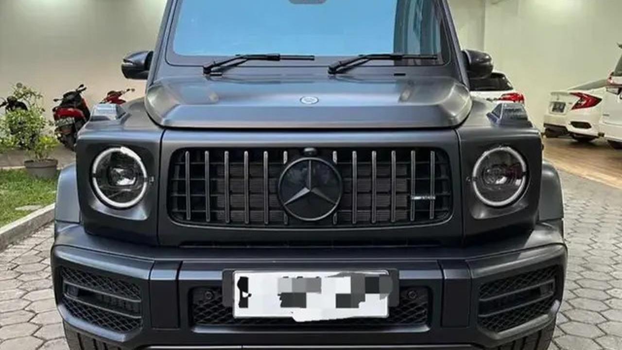 6 Potret Koleksi Mobil Mewah Haldy Sabri, Suami Irish Bella Tajir Melintir