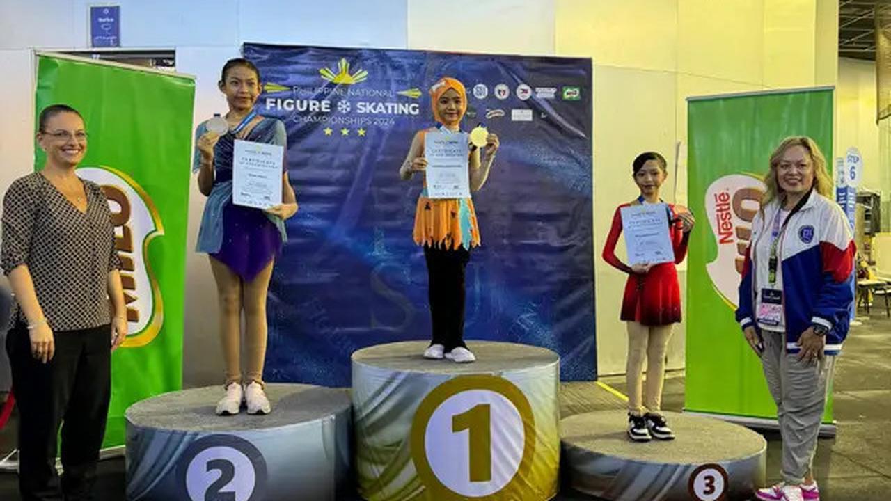 Medina Khaira Fastabiqa Raih Medali Emas Kompetisi Ice Skating di Filipina, Yang Termuda dan Berhijab