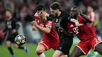 Bayern vs PSG: Konrad Laimer Bingung Wasit Keempat Ikut Campur Soal Handball