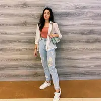 Outfit sederhana Megan Domani [Instagram/megandomani1410]