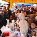 Momen Jokowi Blusukan ke Sentra UMKM Maliosewu Pringsewu