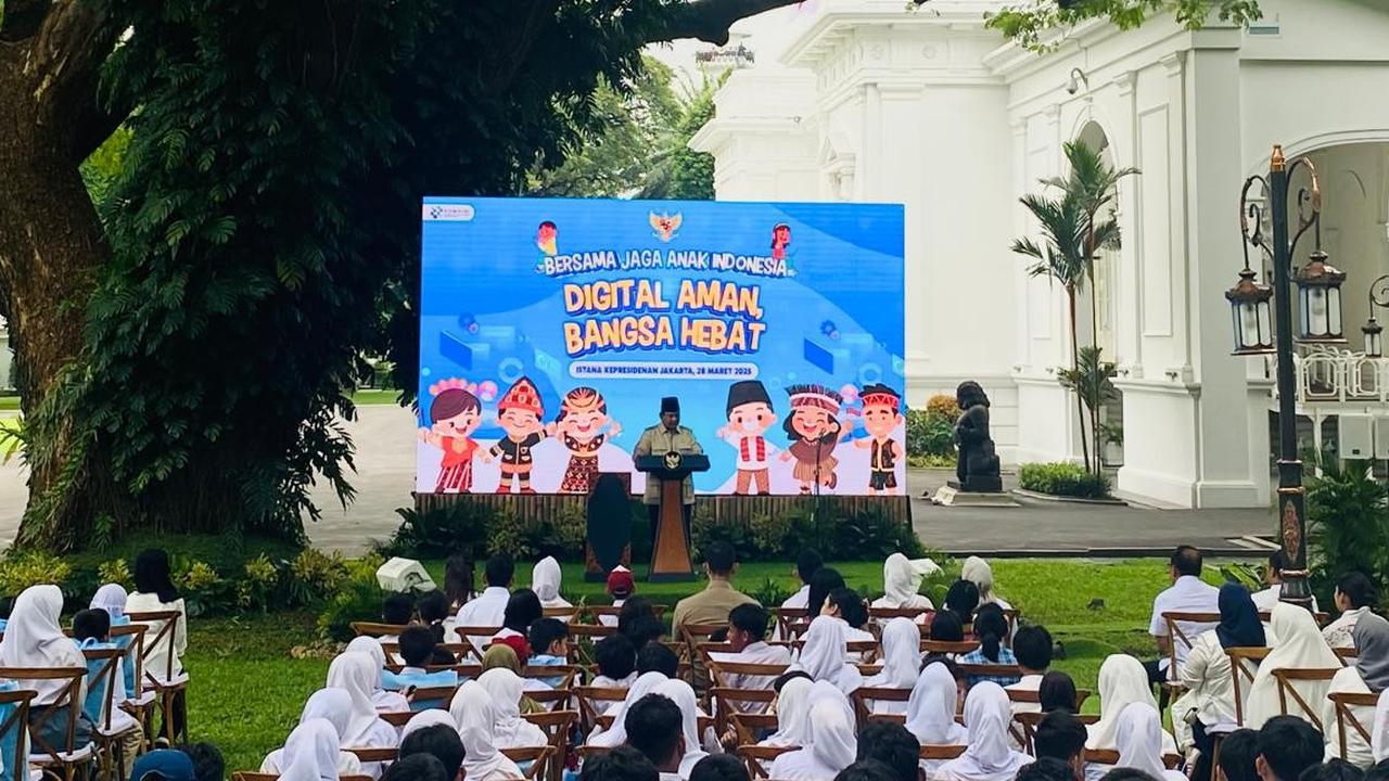 Prabowo Sahkan PP Tata Kelola Penyelenggaraan Sistem Elektronik dalam Perlindungan Anak