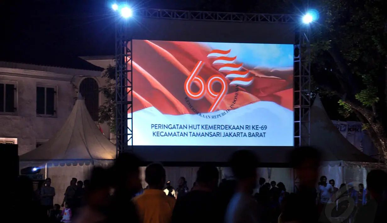 Penayangan perdana film dokumenter karya anak bangsa itu untuk menyambut Hari Kemerdekaan Republik Indonesia, Jakarta, Sabtu (16/8/14). (Liputan6.com/Miftahul Hayat)