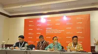 Editage Indonesia Research Summit 2024. Dari kanan ke kiri: Muryanto, Agus Haryono, Makoto Yuasa, Anggoro. (foto: Liputan6/Ditha Kirani