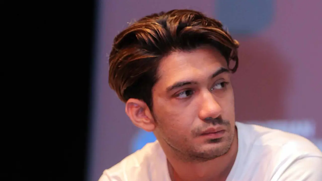 [Bintang] Reza Rahadian