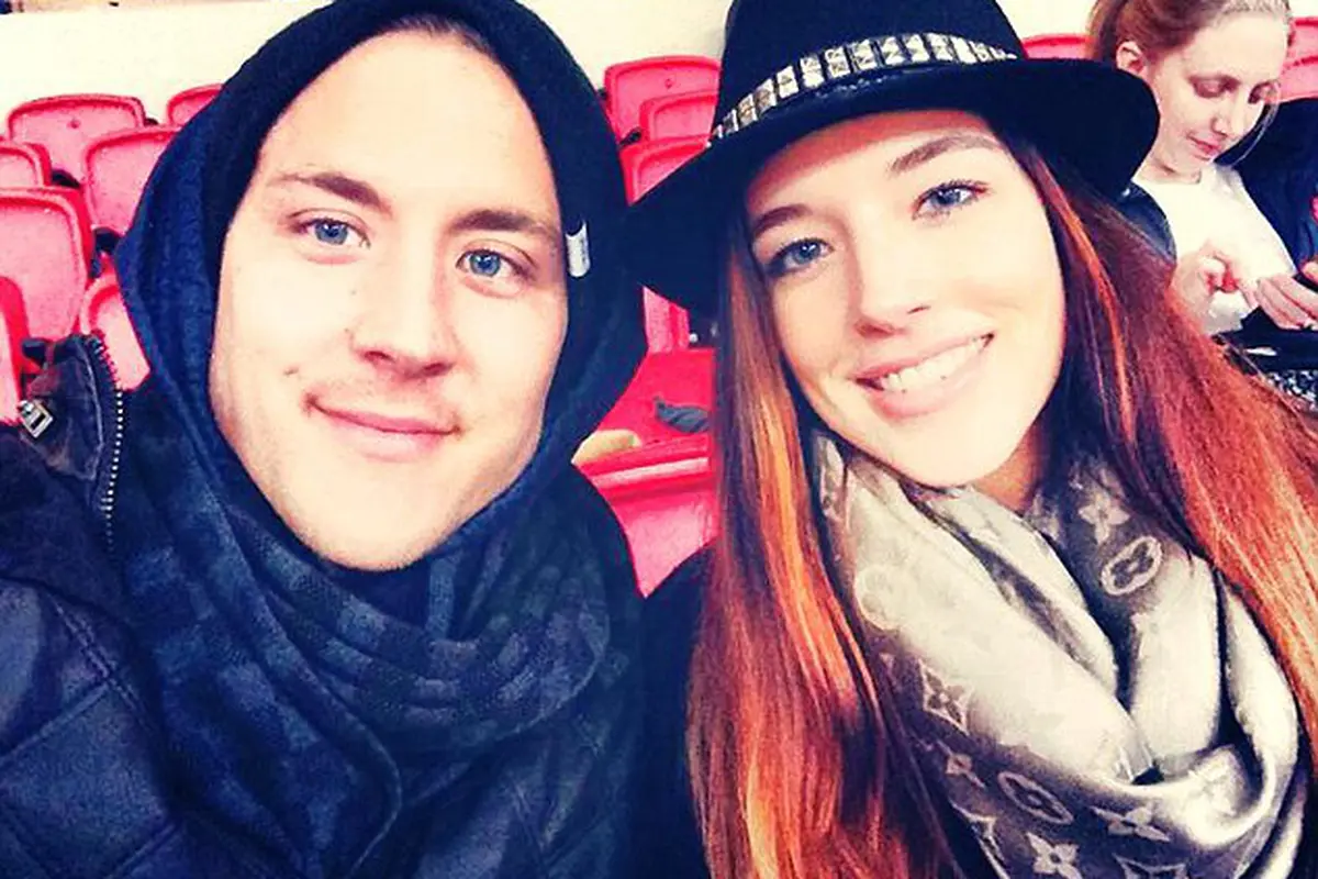 Foto Selfie Holtby and Girlfriend