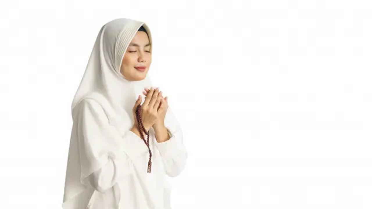 Hukum Membaca Doa Qunut saat Salat Witir di Pertengahan Ramadan