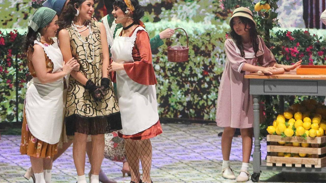 FOTO: City Of Love:  Kolaborasi Seni Teater dan Sinema di Panggung JCC Jakarta
