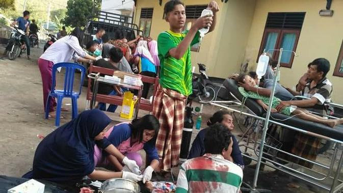 Pengungsi Gempa Lombok Butuh Makanan dan Selimut
