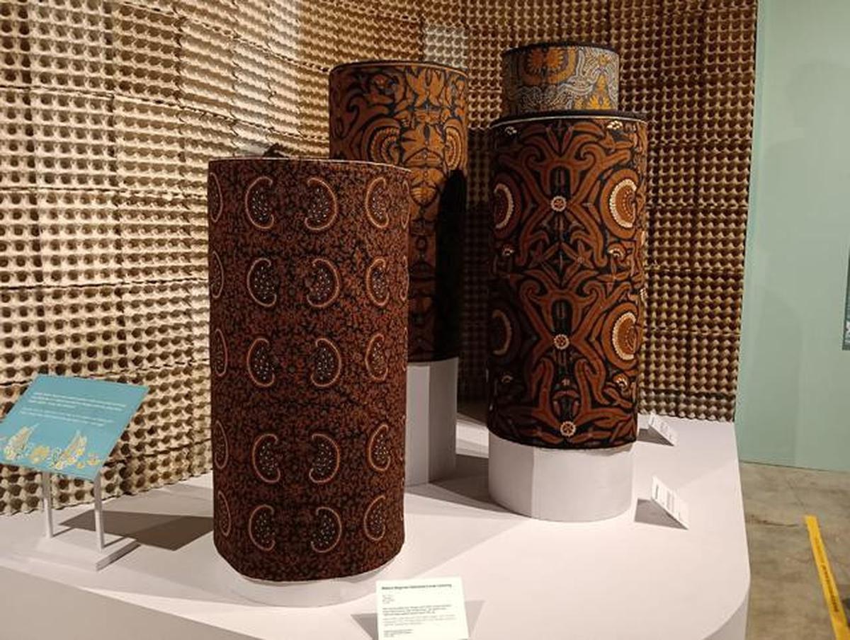 Keistimewaan Motif Batik Ayam yang Kini Dipamerkan di Museum Batik Indonesia