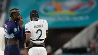 Meme-Meme Kocak Insiden Antonio Rudiger Gigit Paul Pogba di Euro 2020: Luis Suarez Lihat Sambil Tertawa Nih