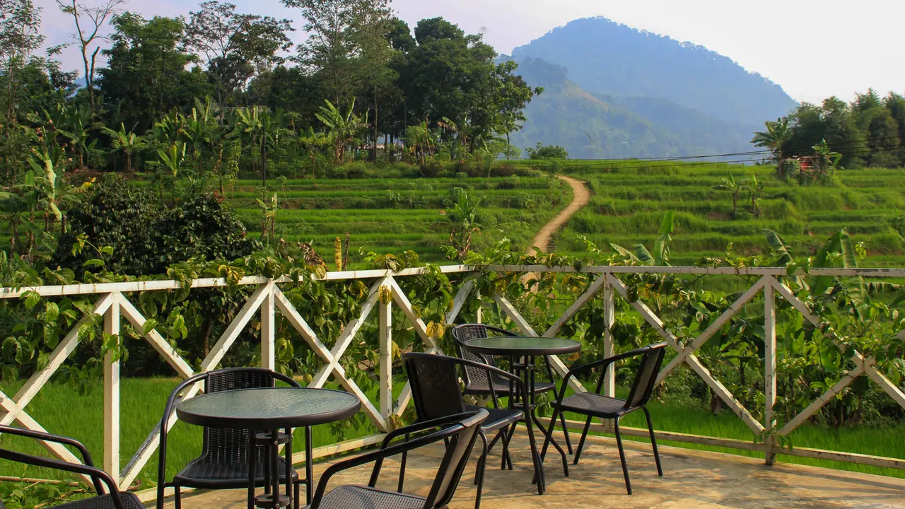 Pemandangan kawasan Sentul