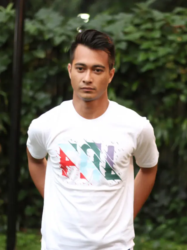 [Bintang] Eza Gionino