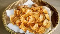 Resep Pastel Mini Renyah Tahan Lama untuk Jualan Rumahan, Laris Manis dengan Modal Kecil