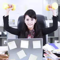 Menjaga Kebugaran Tubuh Ketika Bekerja di Kantor. (Foto: fitnessandhealthmatters.com)