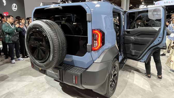 <p>Toyota Land Cruiser FJ dipamerkan di Japan Mobility Show 2025. (Liputan6.com/Raden Trimutia Hatta)</p>