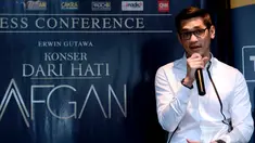 Penyanyi Afgan saat jumpa pers Konser Dari Hati di, kawasan SCBD, Jakarta, Rabu (14/1/2015). (Liputan6.com/Faisal R Syam)