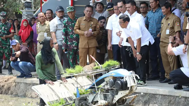 Mentan Tanam Padi di Sukoharjo, Targetkan Produksi Beras 35 Juta Ton