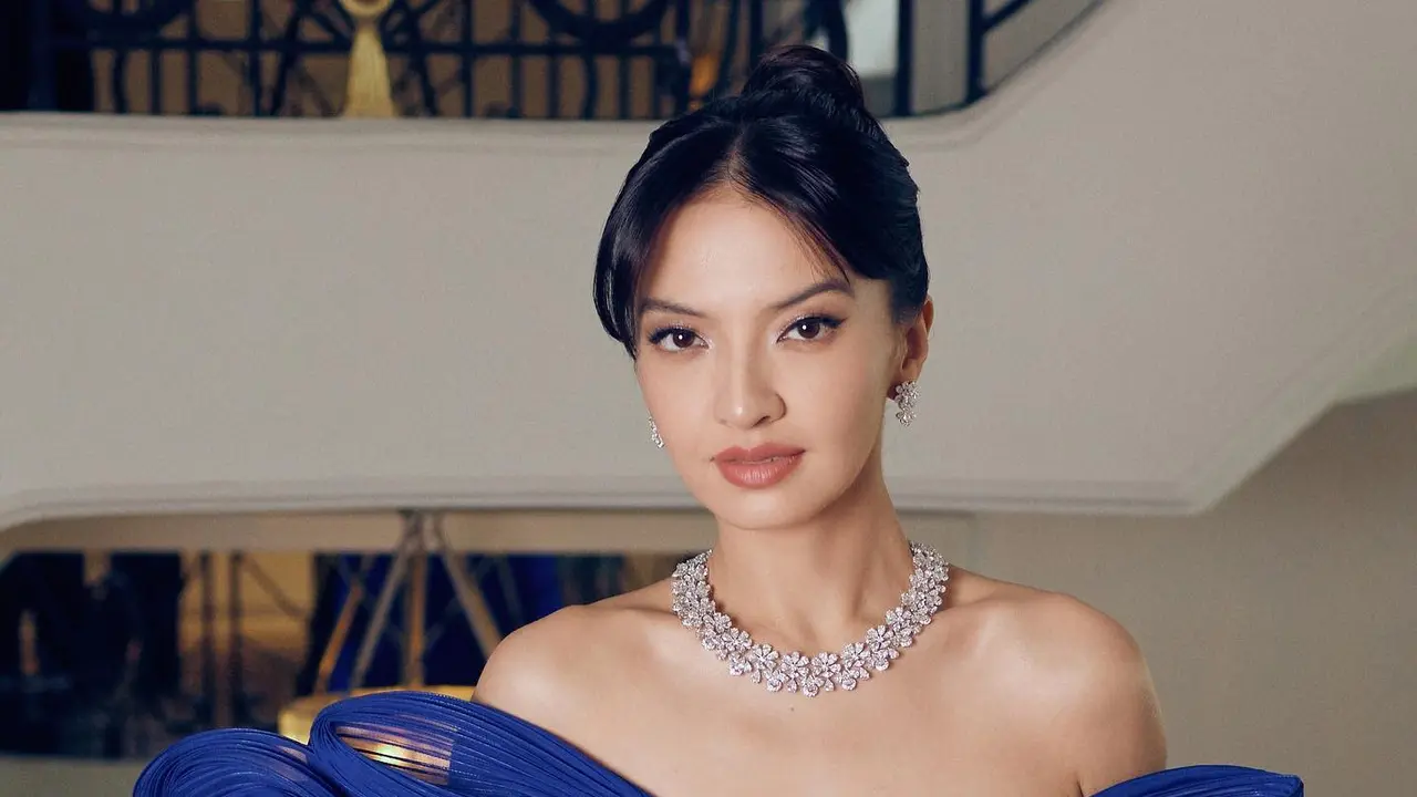6 Potret Aktivitas Raline Shah di Luar Negeri Tahun 2023,