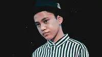 Danes Rabani Luncurkan Single dengan Minimalis Orkestra