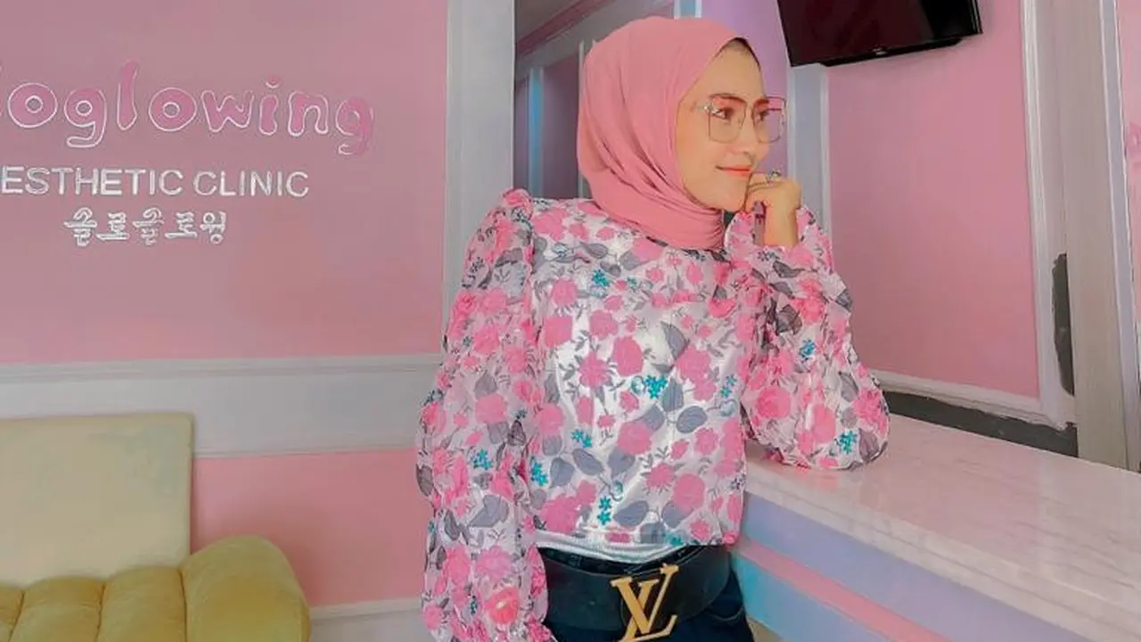 Selebgram Muda Poppy Karisma Lestya Rahayu. (ist)