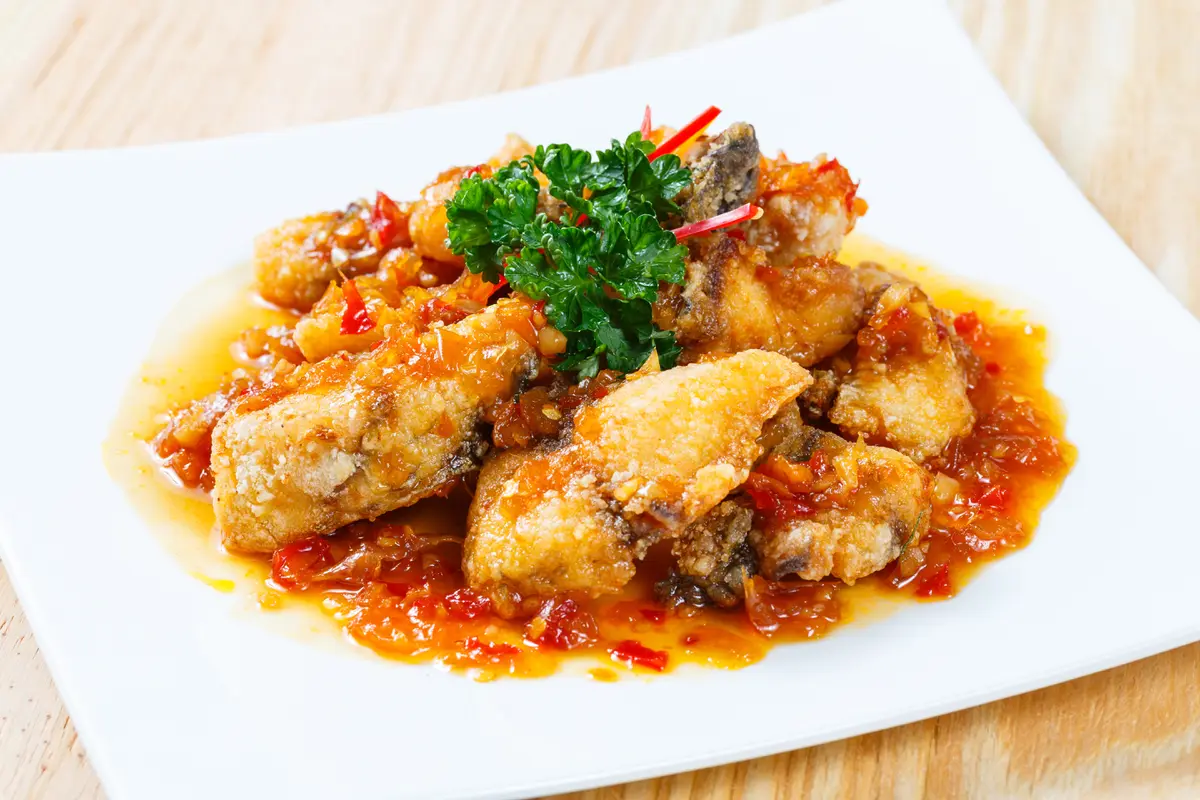 Resep Gurame Goreng Saus Pedas Manis