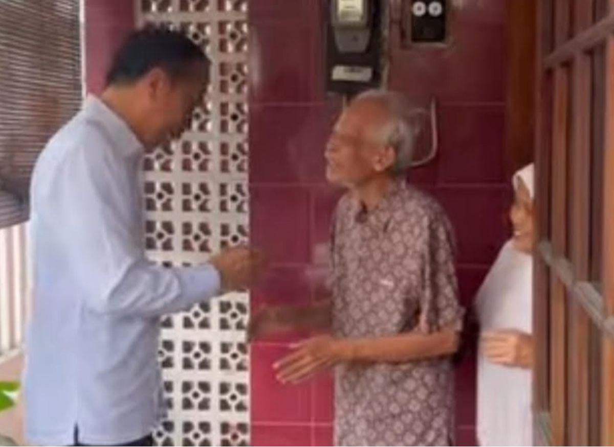 Jokowi Datangi Dosen Pembimbing