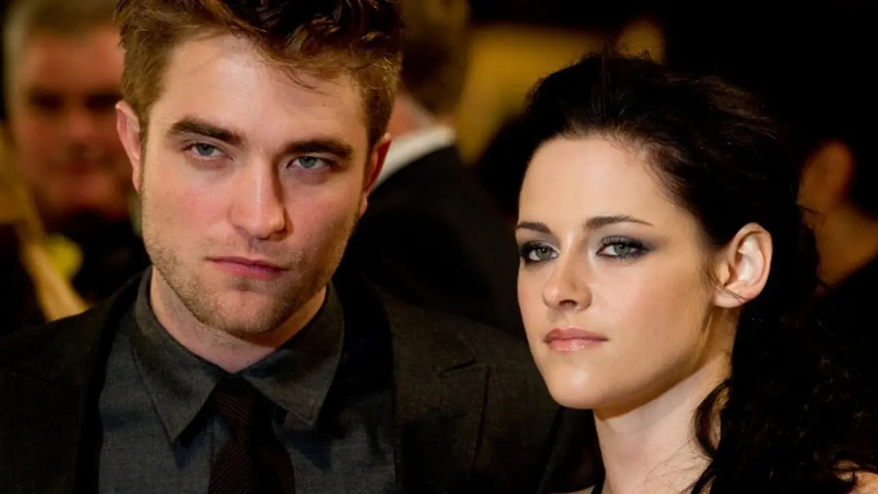 Robert Pattinson dan Kristen Stewart