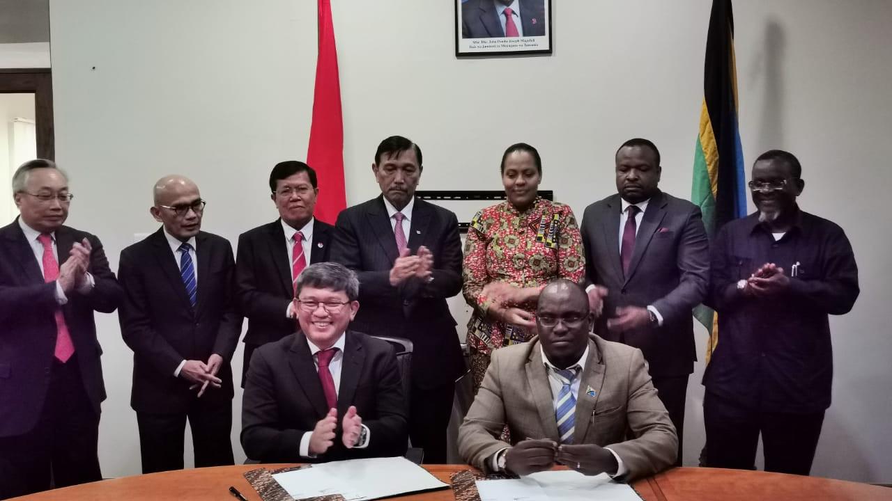 Menko Luhut mengunjungi Tanzania untuk meningkatkan kerjasama di bidang industri.