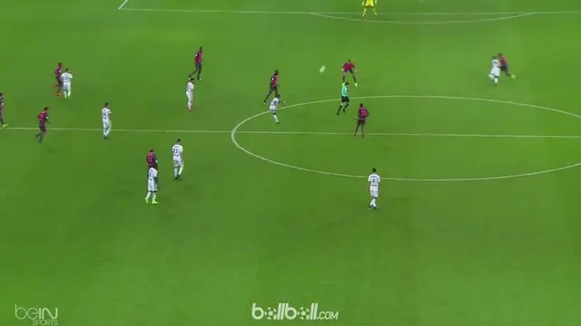 Gol Ala David Beckham dari Mantan Striker MU, Memphis Depay, jadi Gol Terbaik Liga Prancis