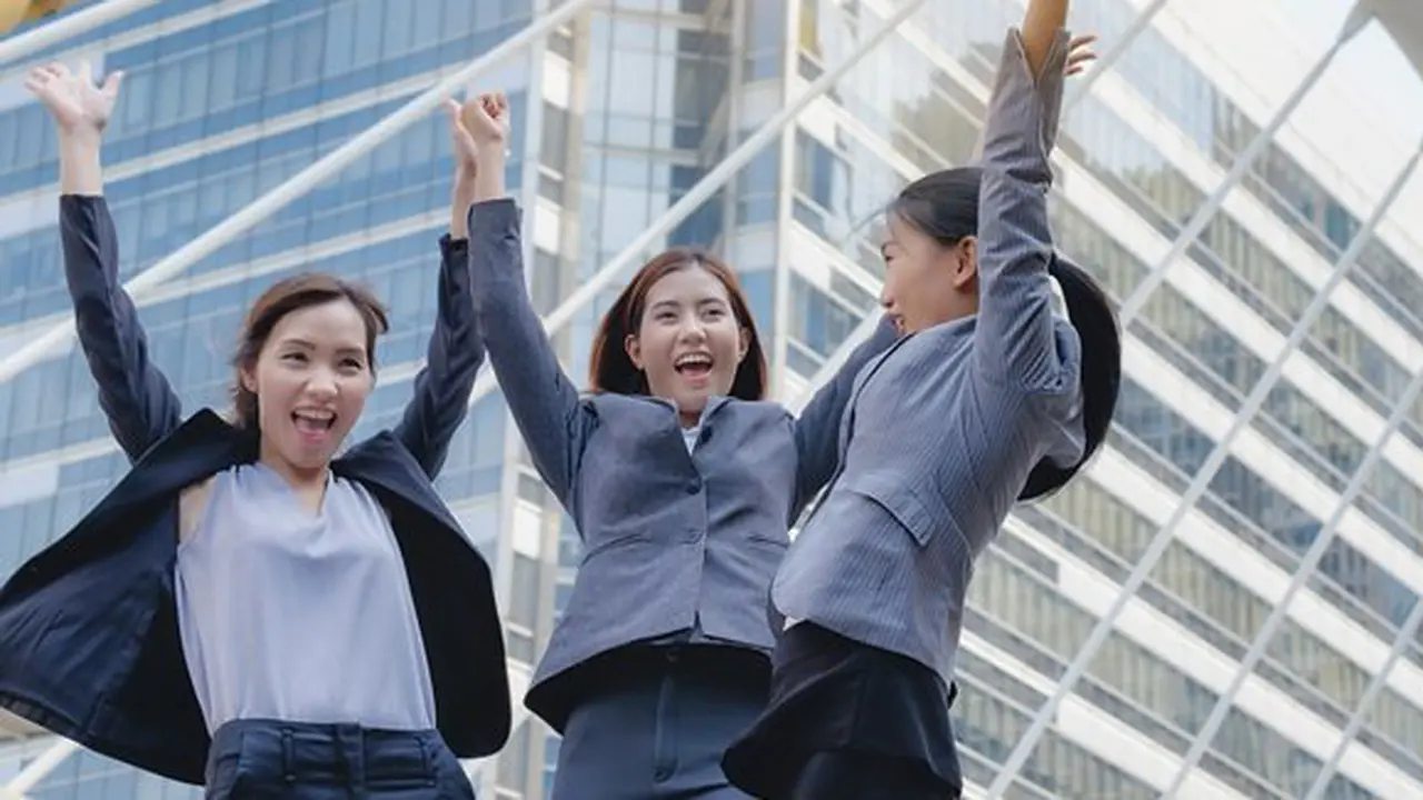 Hari paling bahagia/copyright Shutterstock.com
