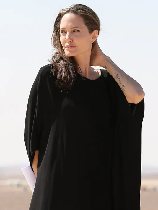 Meskipun sudah berpisah, kabarnya Jolie dan Jared memang masih memiliki kedekatan dan chemistry yang kuat. Terlebih saat ini Jolie berstatus single, meskipun perceraiannya dengan Brad Pitt belum resmi. (AFP/Bintang.com)