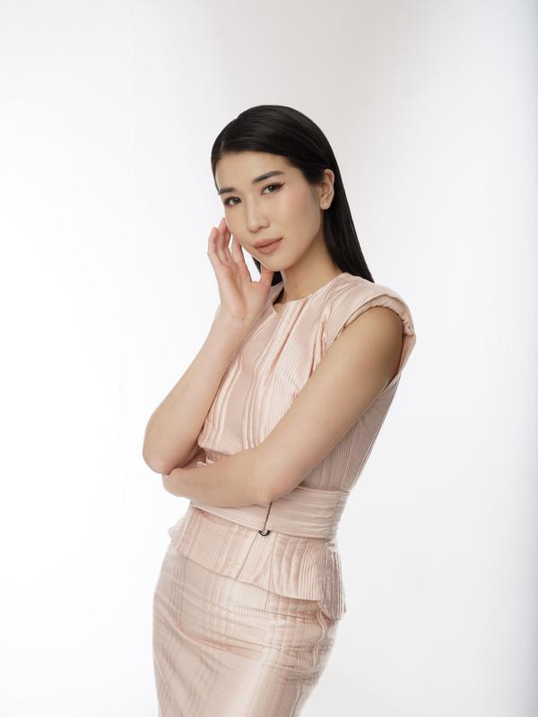 Christie debut dengan single Seribu Kali Cinta