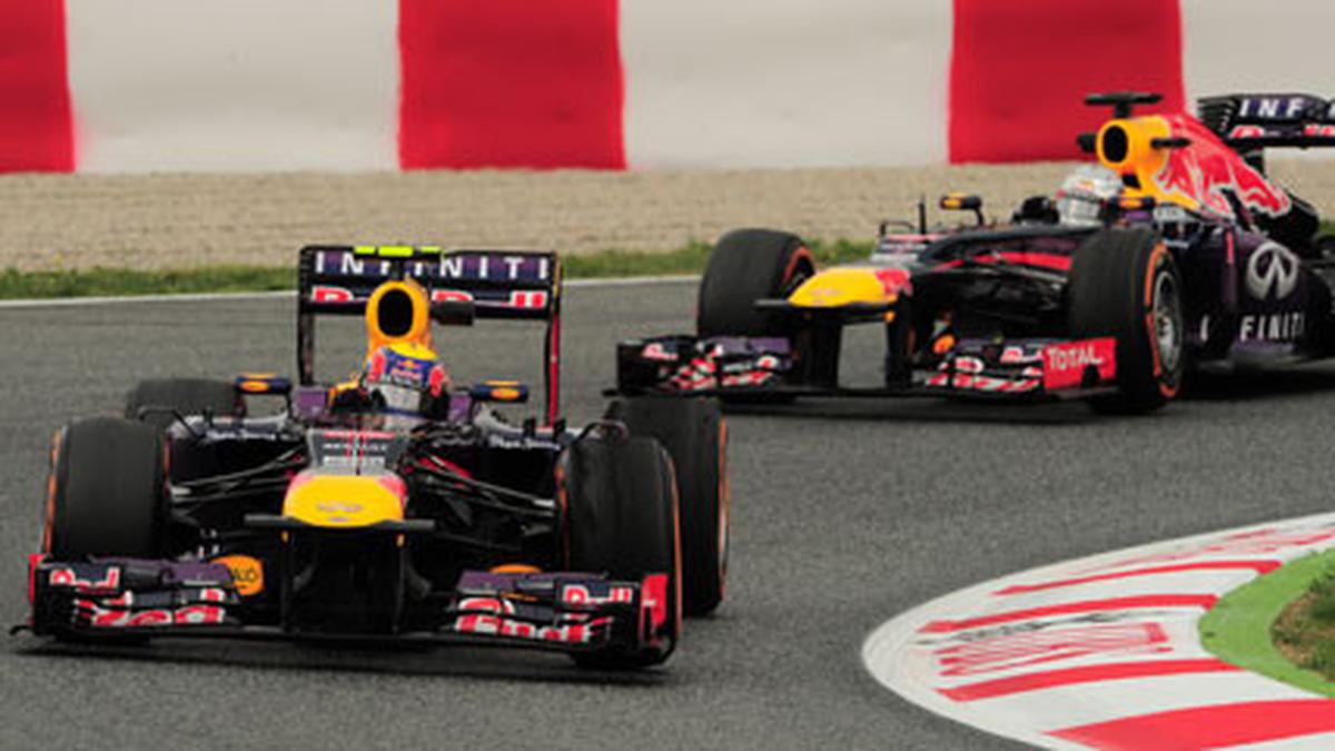 Bos Red Bull: F1 bukan lagi soal balapan mobil! - Berita Otosia.com