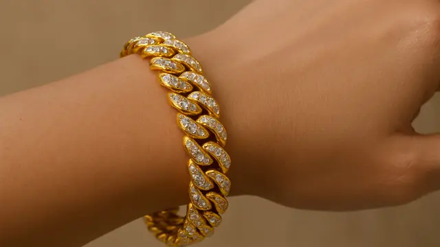 Model Gelang Emas Lipan Terbaru