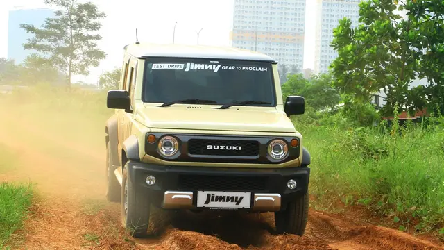 Mencoba Line-Up SUV Suzuki di Jalur Offroad, Jimny Paling Istimewa (ist)