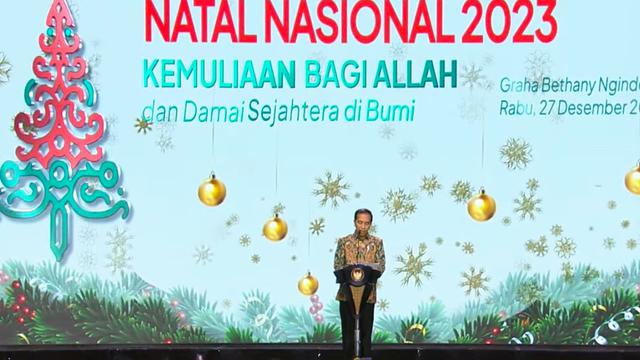 Presiden Jokowi saat menyampaikan sambutan di Perayaan Natal Nasional 2023 yang digelar di Gereja Bethany Nginden, Surabaya, Jawa Timur, Rabu (27/12/2023). (Istimewa)