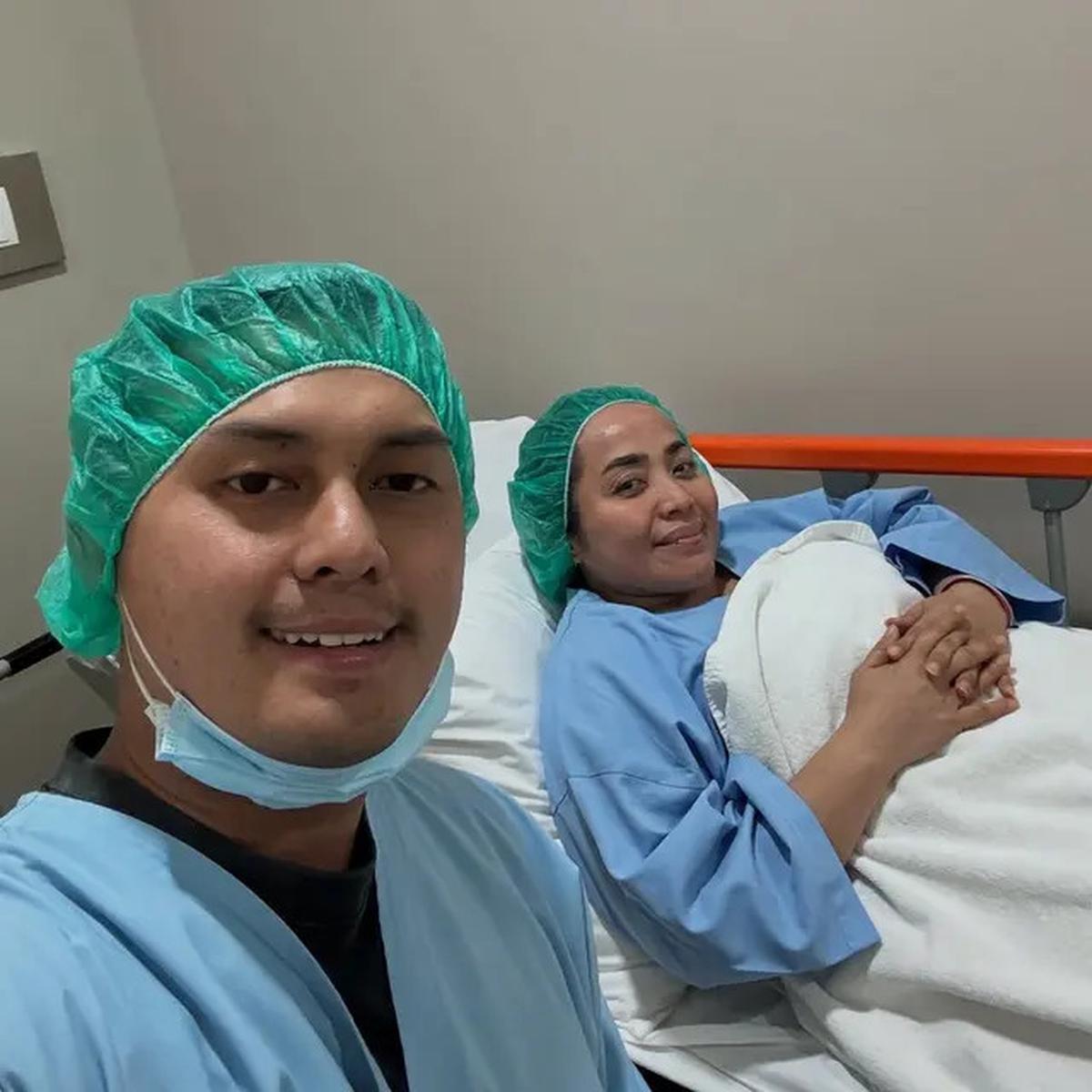 Bayi Tabung Belum Berhasil, Ini 8 Potret Kompak Muzdalifah dan Fadel Islami bareng 5 Anak