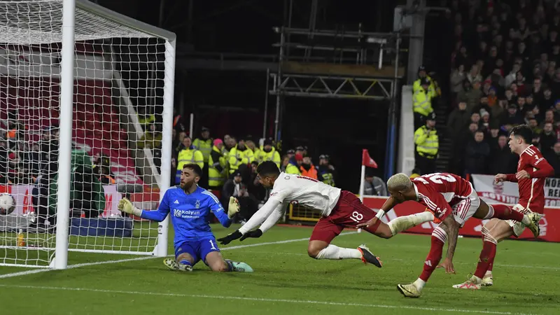 Nottingham Forest vs MU