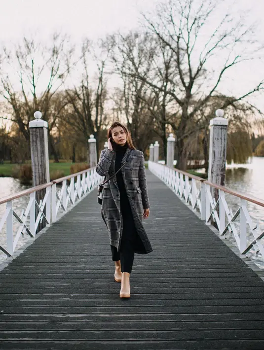 (Instagram/adiniawrst)